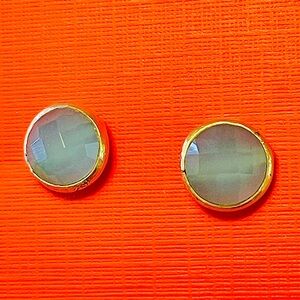 Round Faceted Stud Earrings in Pale Blue-Gray-Green